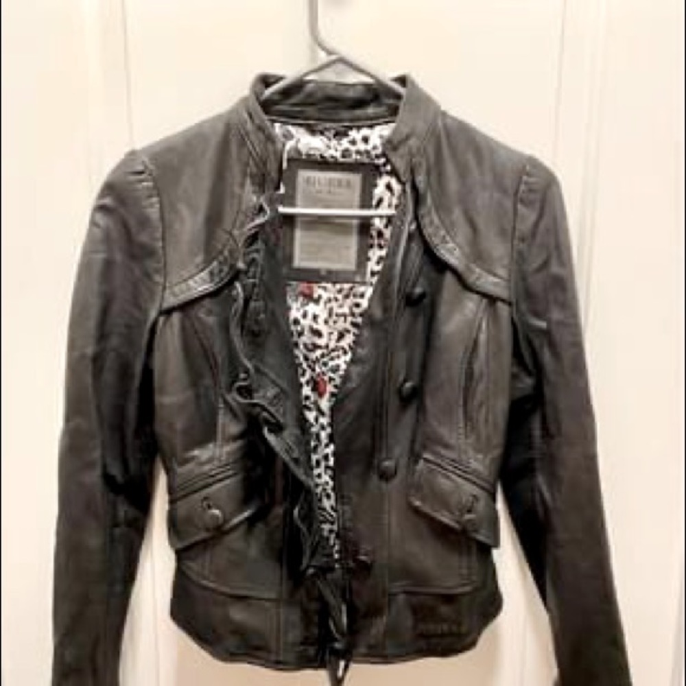 Slim fit leather jacket